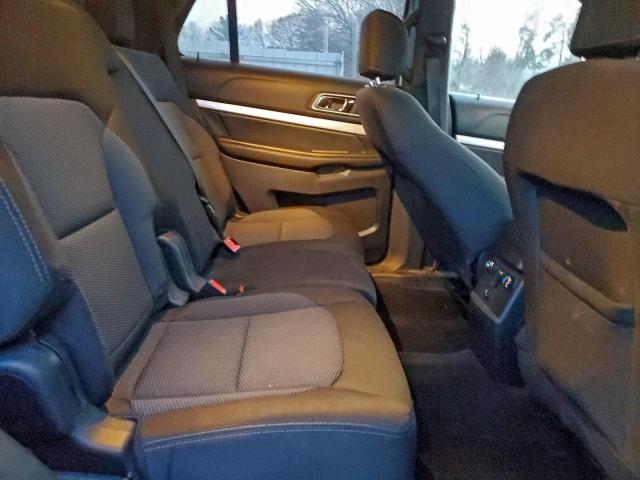 Ford Explorer Xlt Image 2