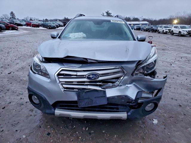 Subaru Outback 2.5i Limited Image 3