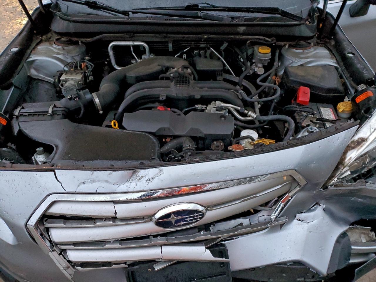 Subaru Outback 2.5i Limited Image 5