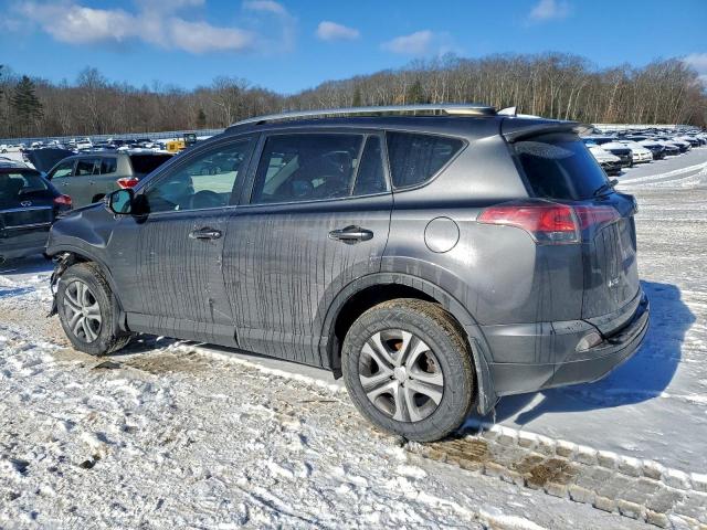 Toyota RAV4 Le Image 3