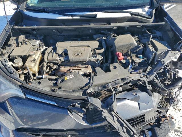 Toyota RAV4 Le Image 13