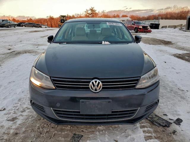 Volkswagen Jetta Se Image 10