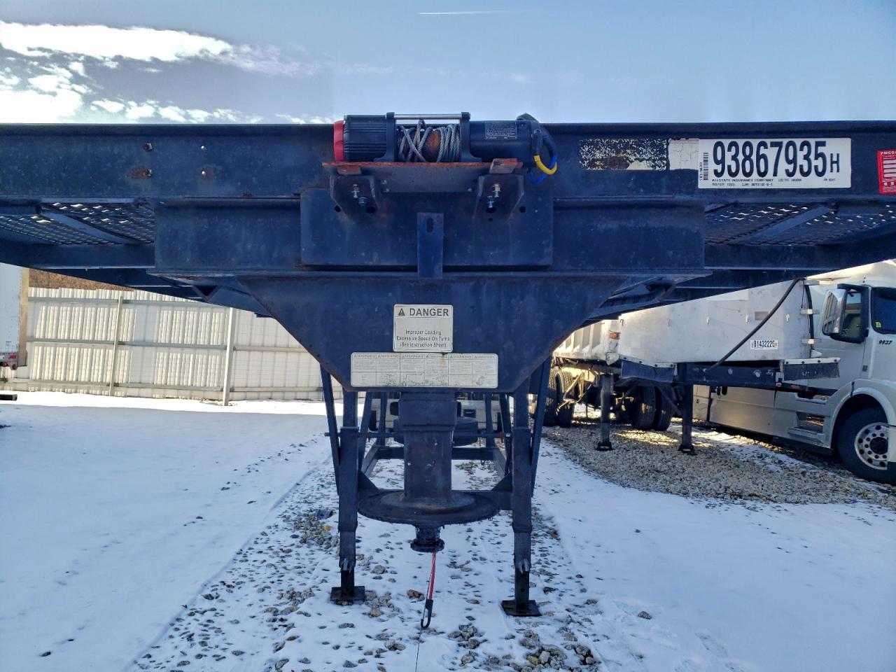 Kaufman Trailer Image 7