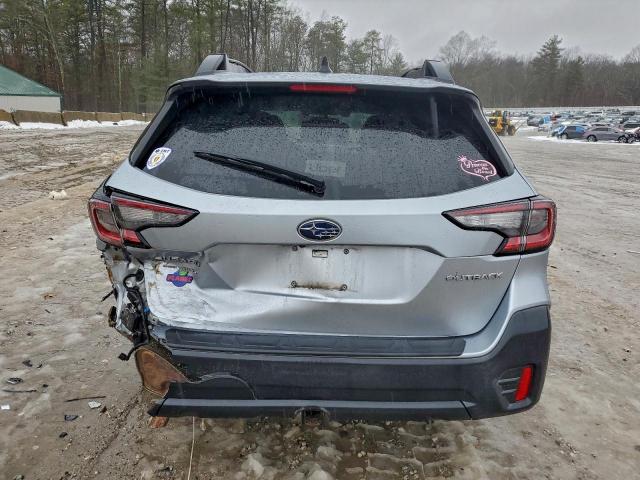 Subaru Outback Premium Image 8